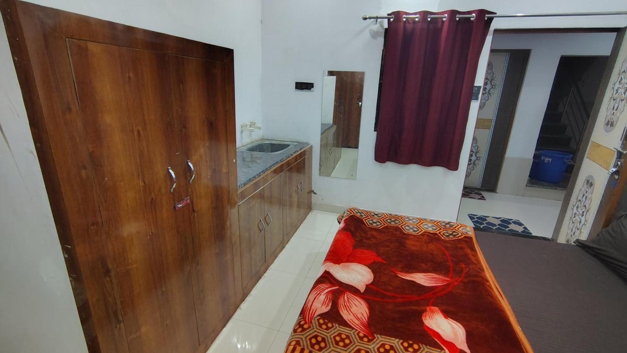 Shri Haridas Kripa Dham Ashram Вриндавана Номер фото